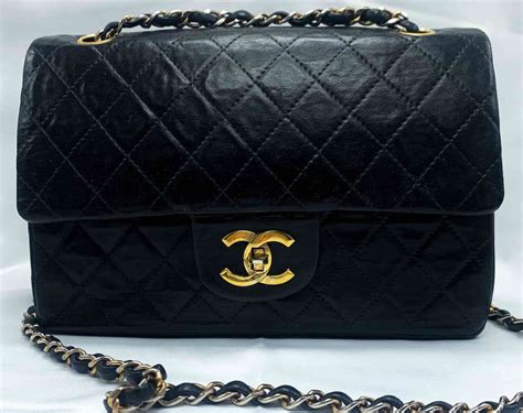 reconnaitre un vrai sac chanel|Authentification des sacs Chanel : exemples réels ou faux.